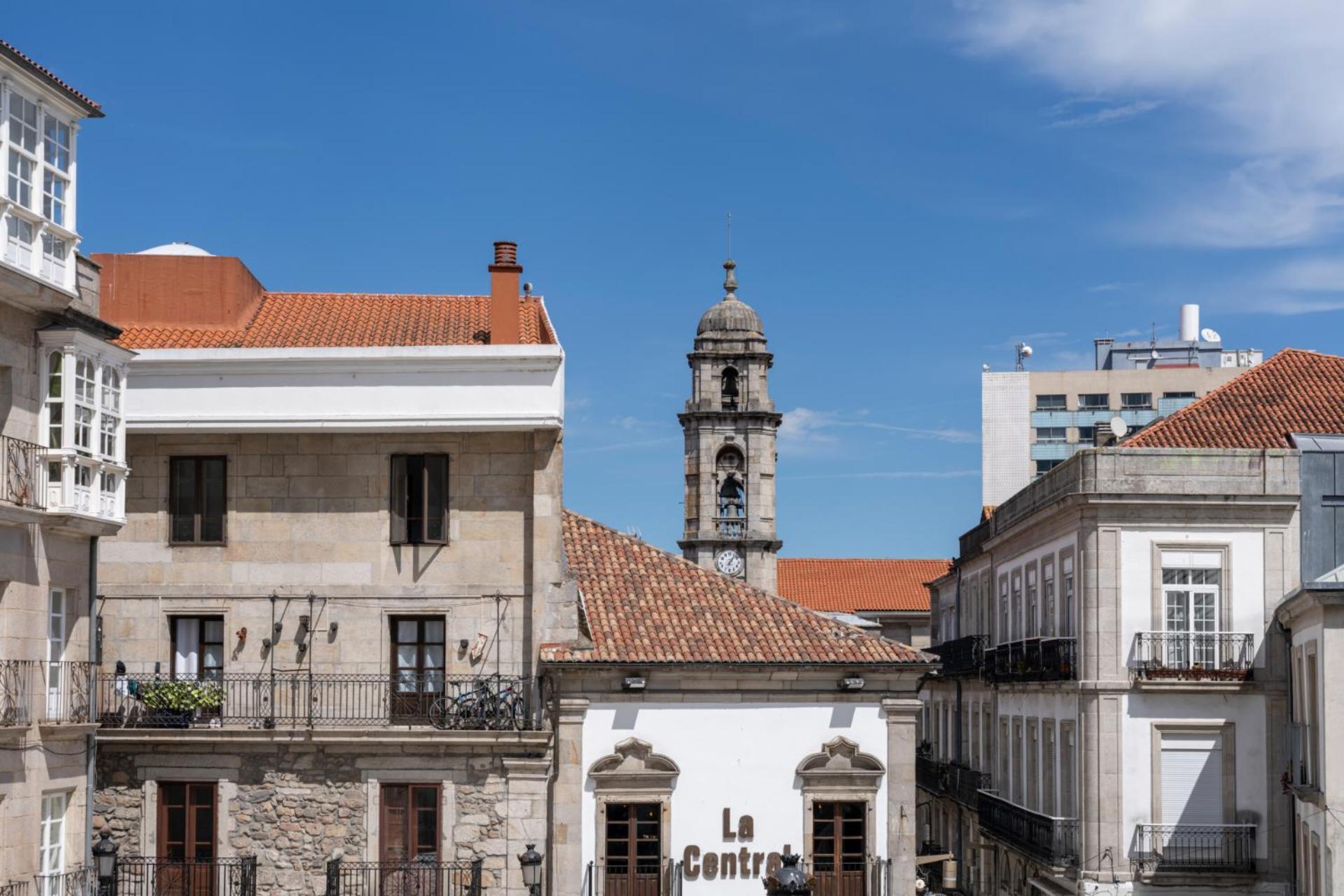 Hotel Alda Puerta Del Sol Comarca de Comarca de Vigo Buitenkant foto