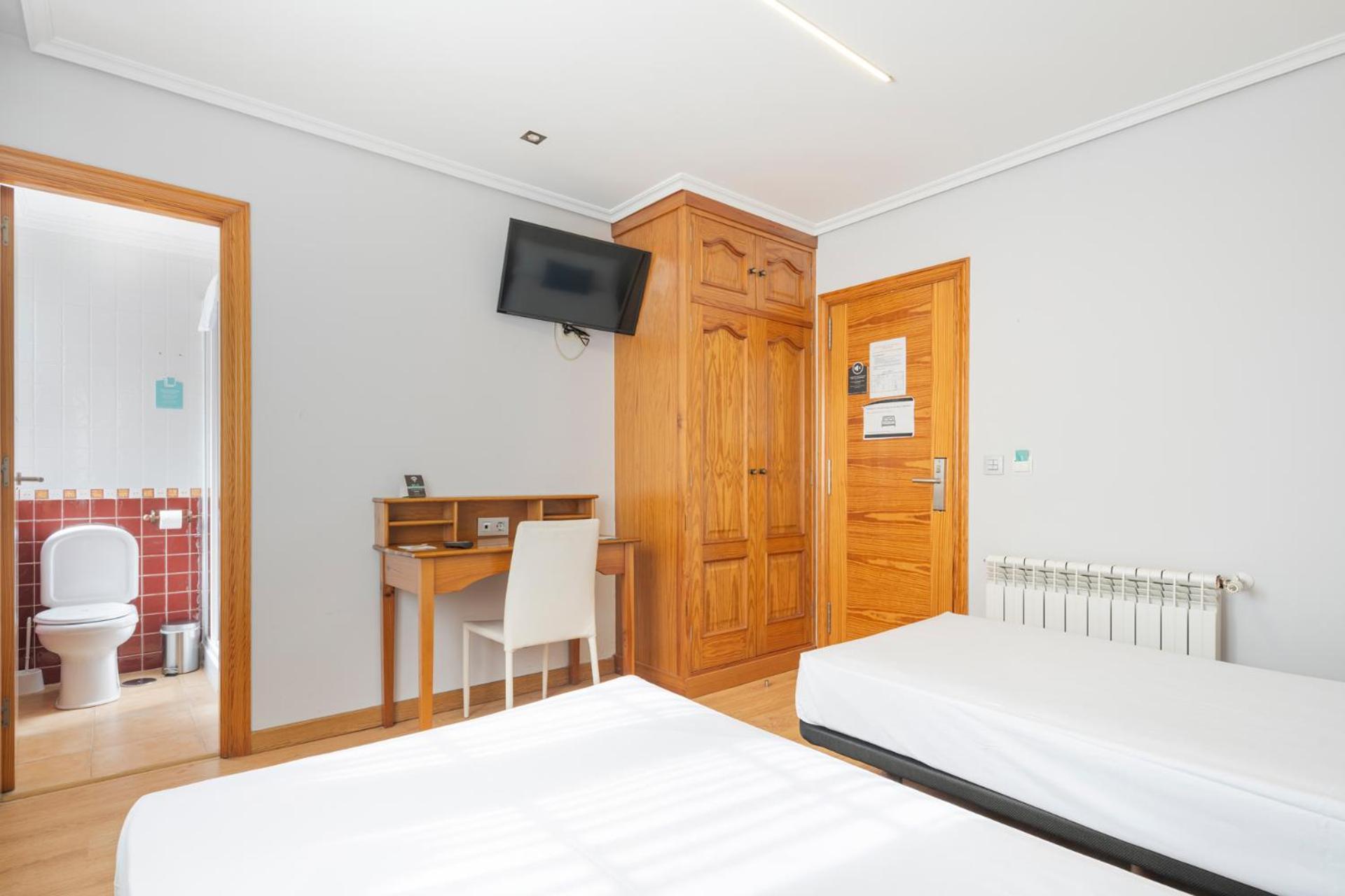 Hotel Alda Puerta Del Sol Comarca de Comarca de Vigo Buitenkant foto