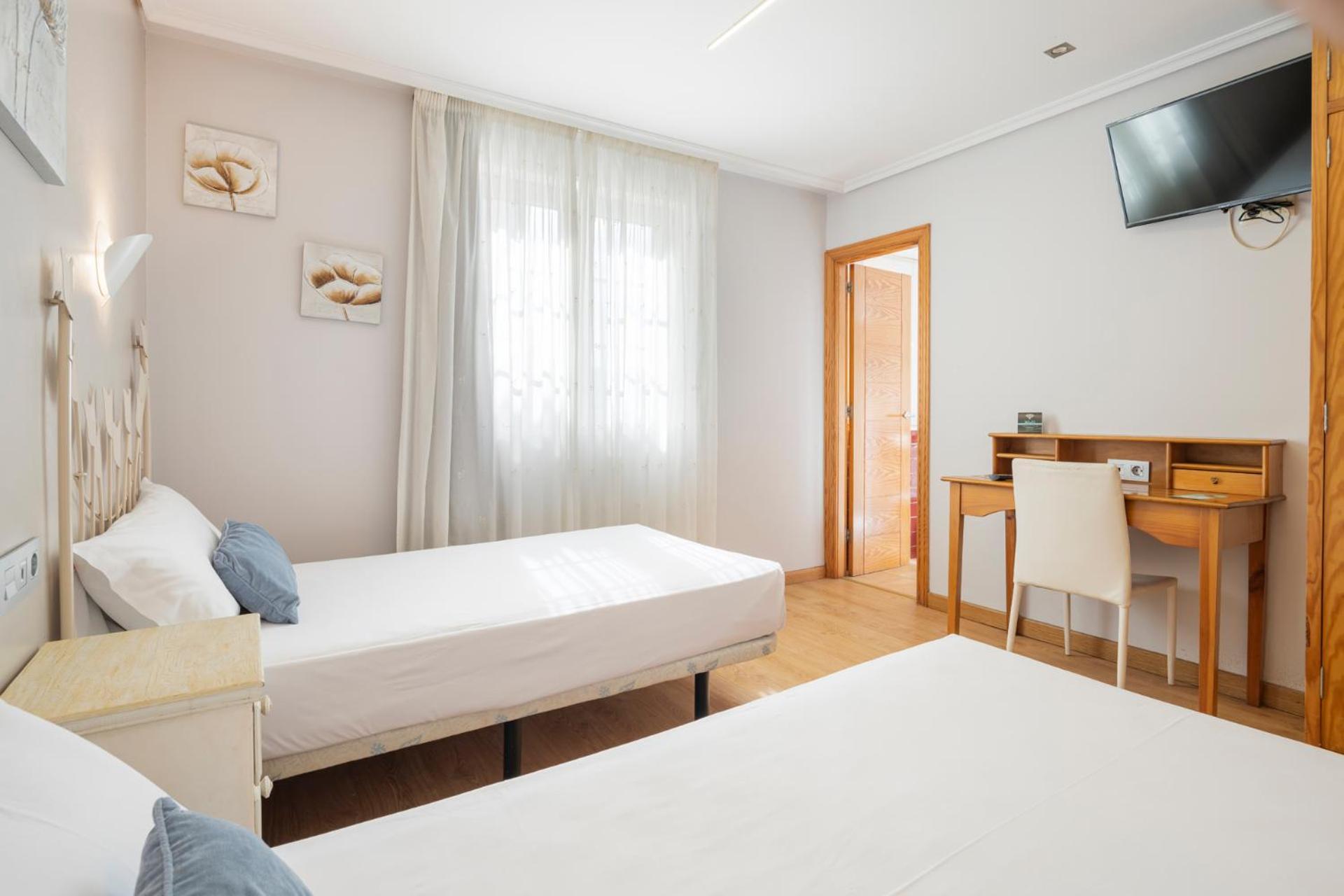 Hotel Alda Puerta Del Sol Comarca de Comarca de Vigo Buitenkant foto