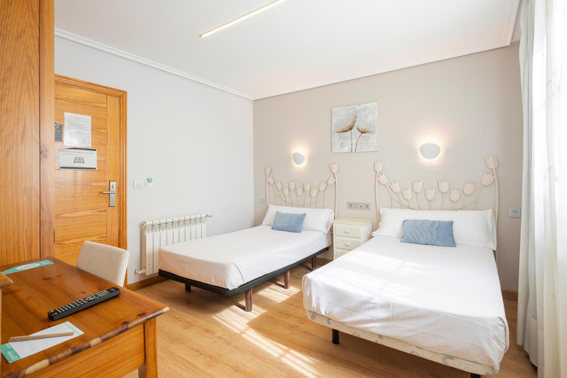 Hotel Alda Puerta Del Sol Comarca de Comarca de Vigo Buitenkant foto