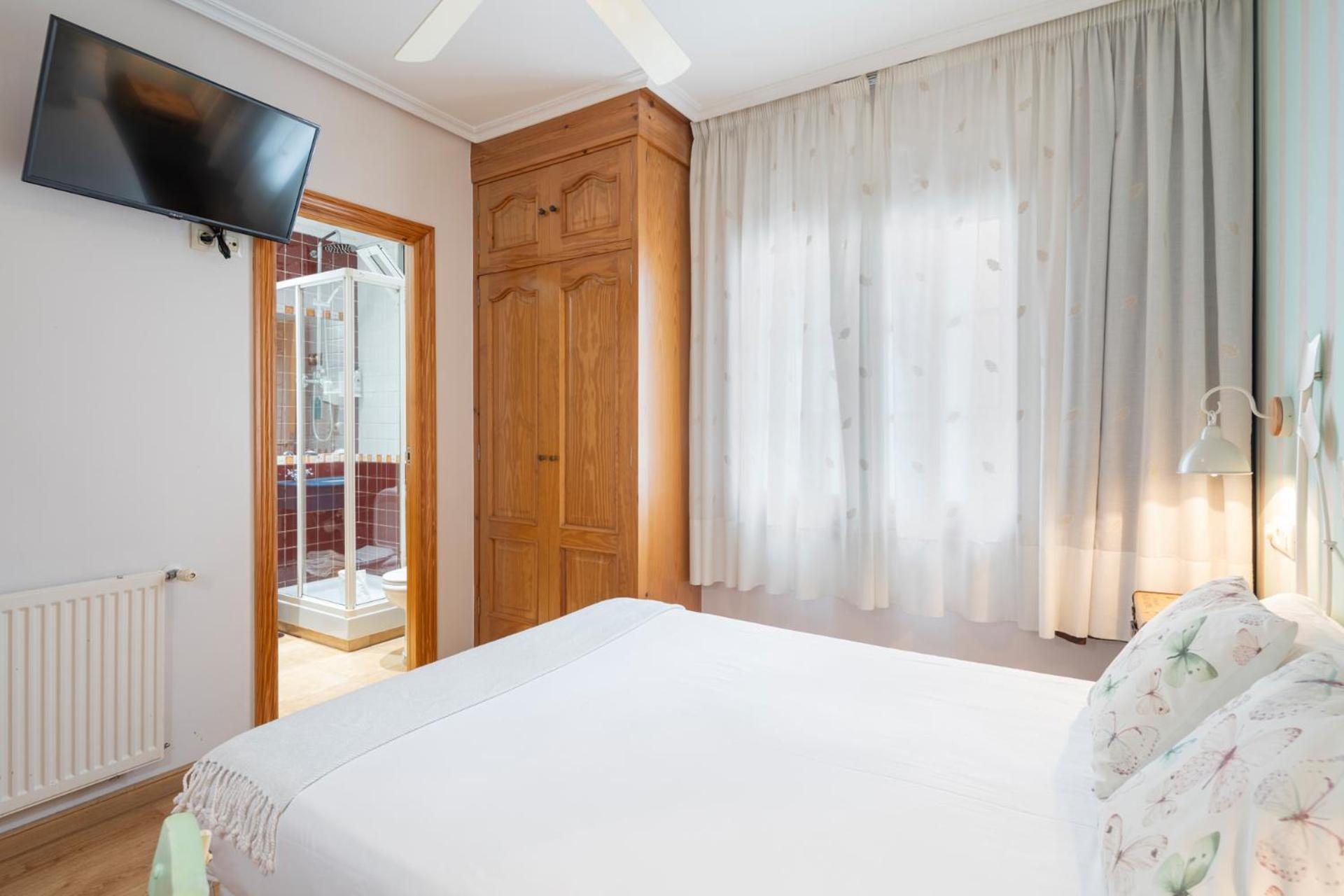 Hotel Alda Puerta Del Sol Comarca de Comarca de Vigo Buitenkant foto