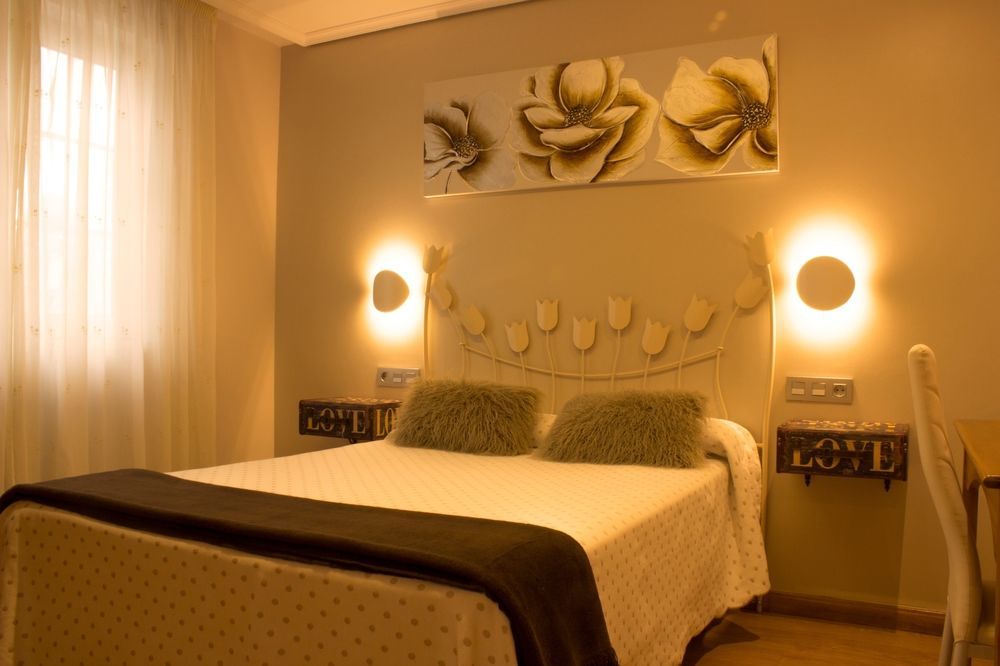 Hotel Alda Puerta Del Sol Comarca de Comarca de Vigo Buitenkant foto
